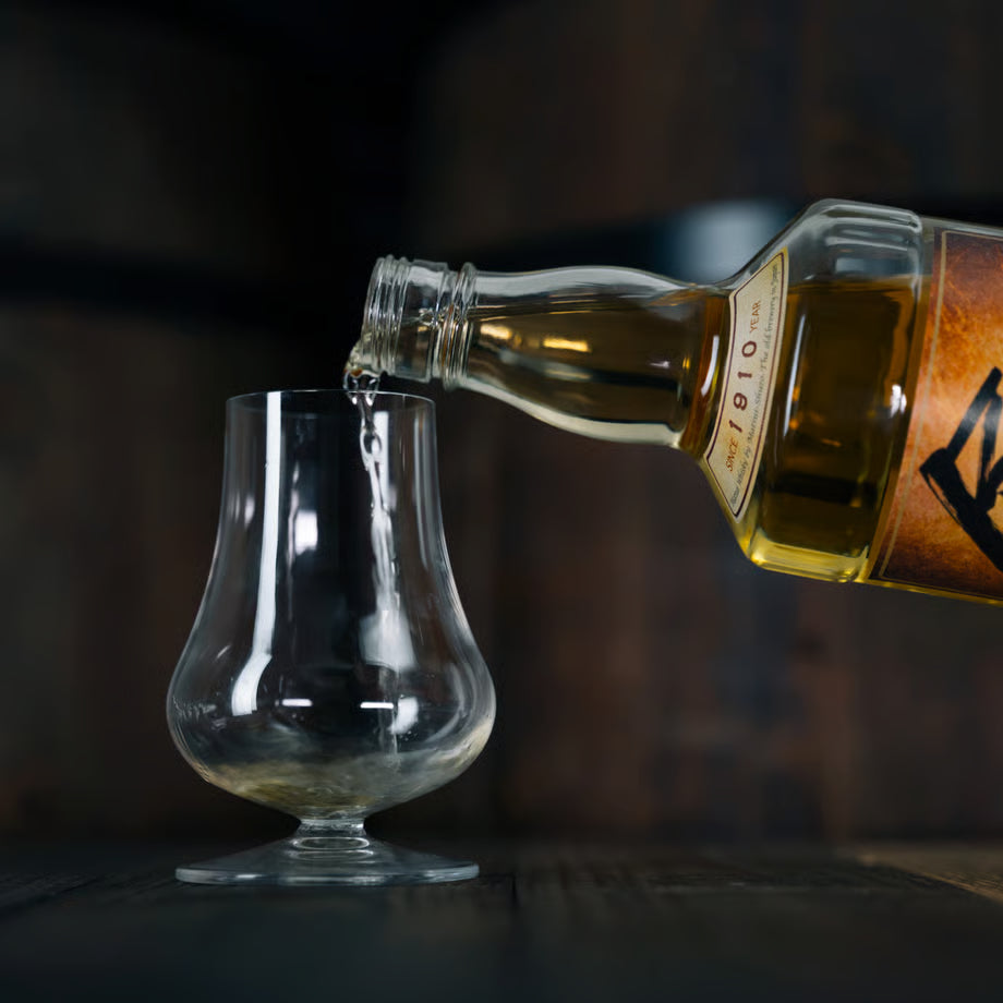 なぜ家のハイボールは水っぽくなりやすいのか？物理と加水率で導く「香りの最大化」理論