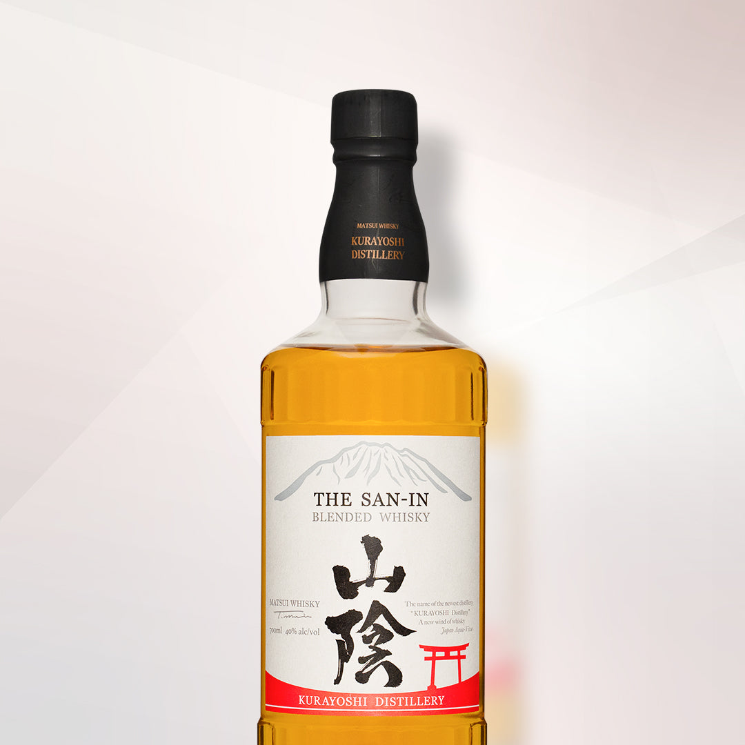 松井酒造のブレンデッドウイスキー「山陰」。軽快な口当たりと洋ナシのような香りが特徴で、SFWSC2025金賞を受賞した人気のウイスキー。